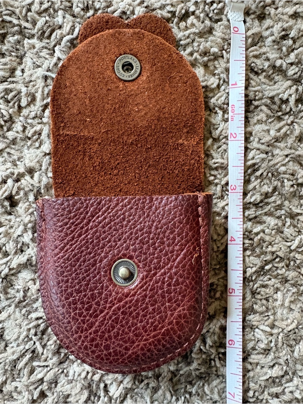 PORTLAND LEATHER Clip On Petunia Pouch Color Nutmeg - Picture 5 of 10